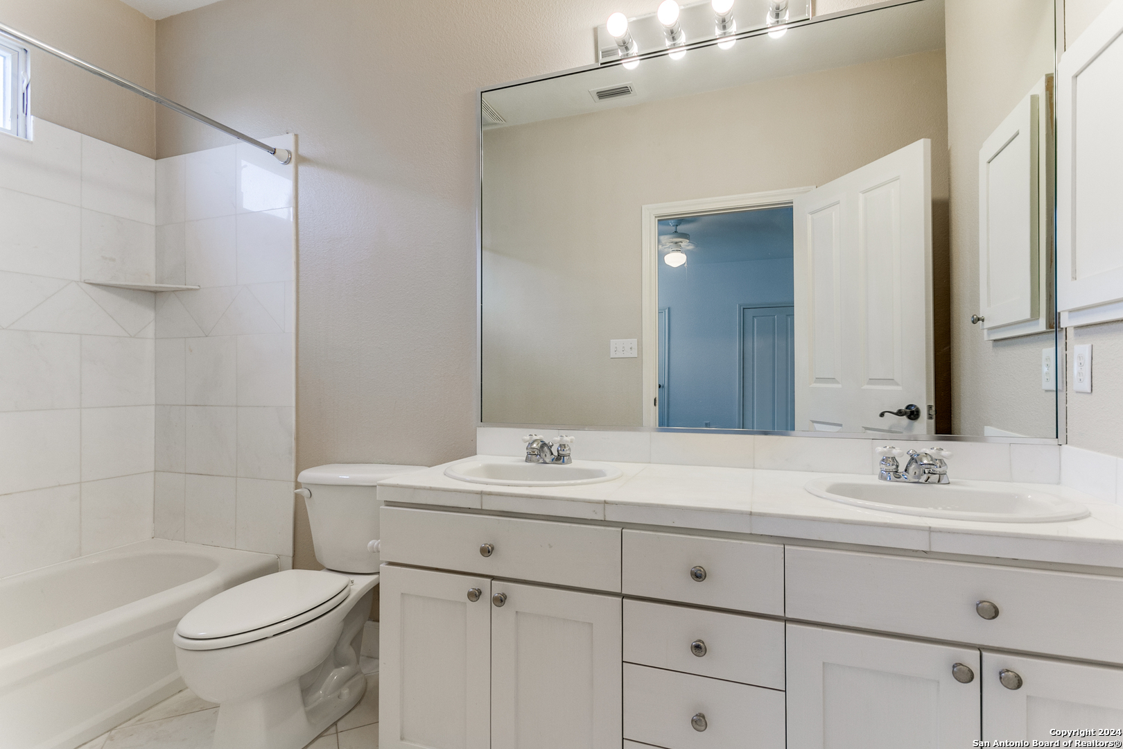 231 E Mulberry Avenue San Antonio TX 78212