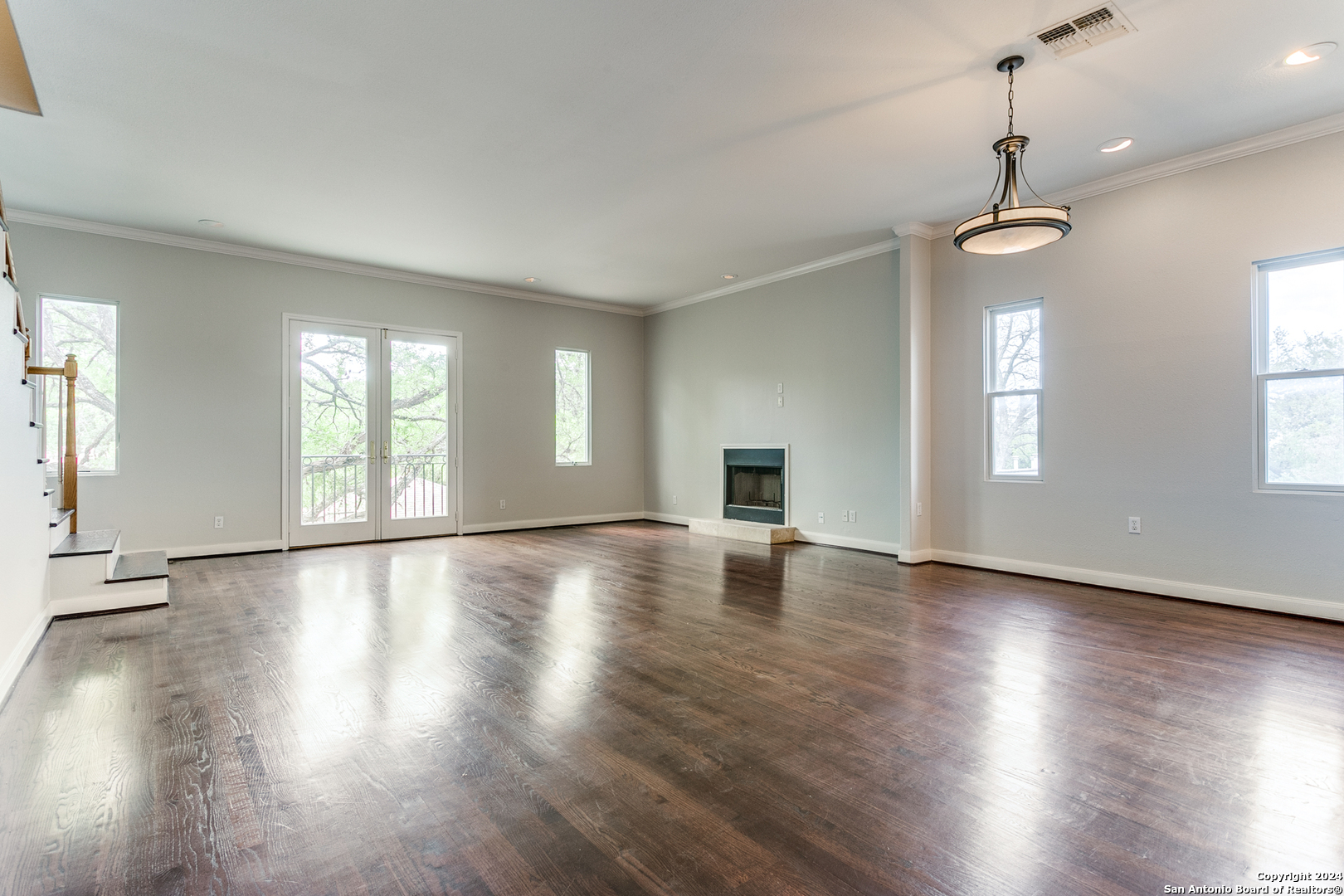 231 E Mulberry Avenue San Antonio TX 78212
