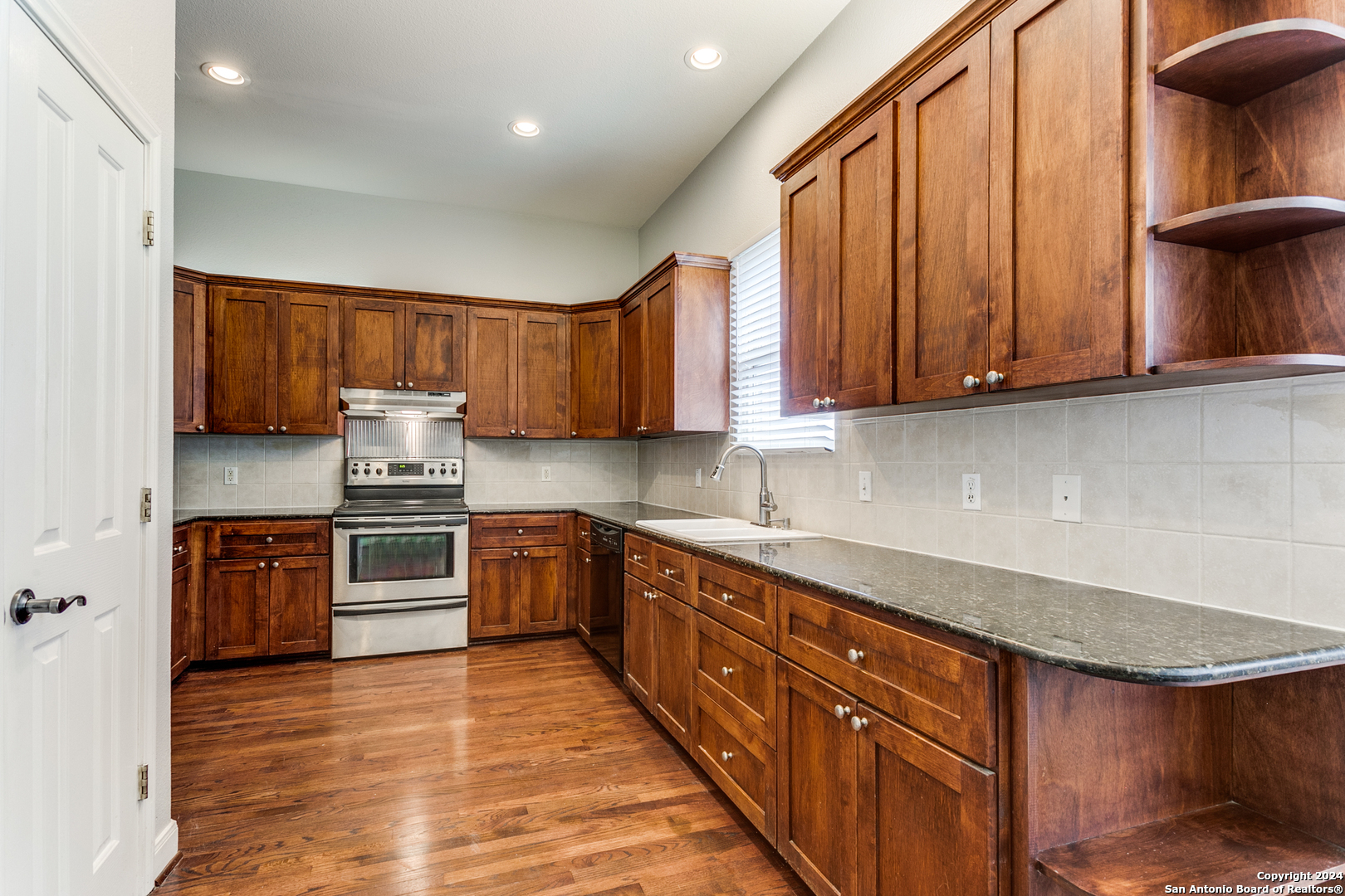 231 E Mulberry Avenue San Antonio TX 78212