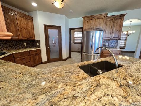 2264 Granada Hills New Braunfels TX 78132