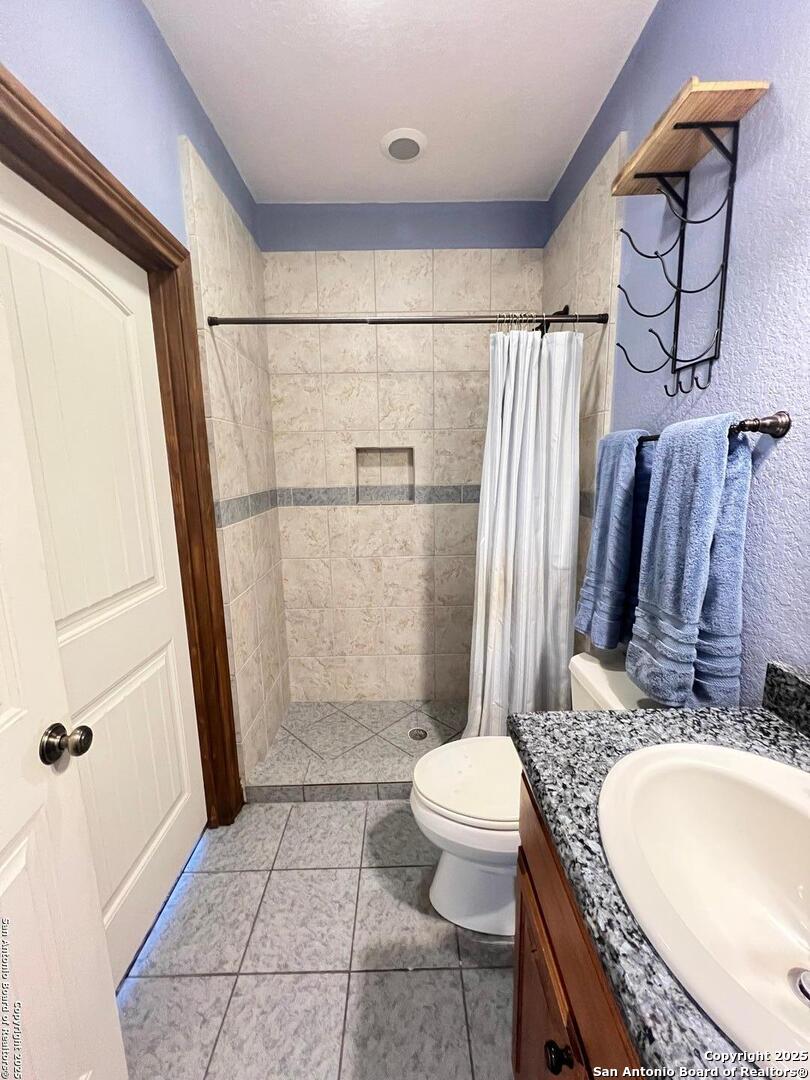 2264 Granada Hills New Braunfels TX 78132