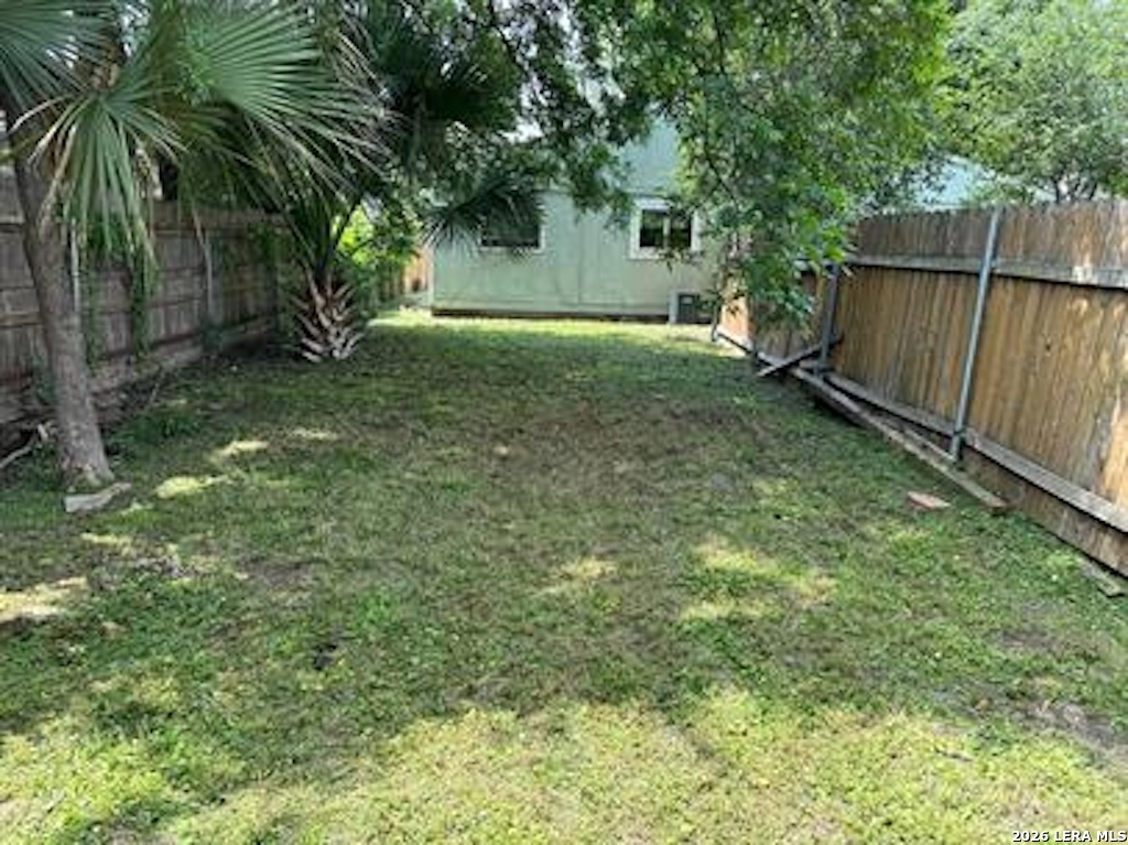 325 E French Place San Antonio TX 78212