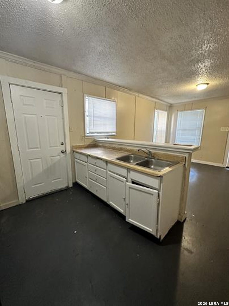 325 E French Place San Antonio TX 78212