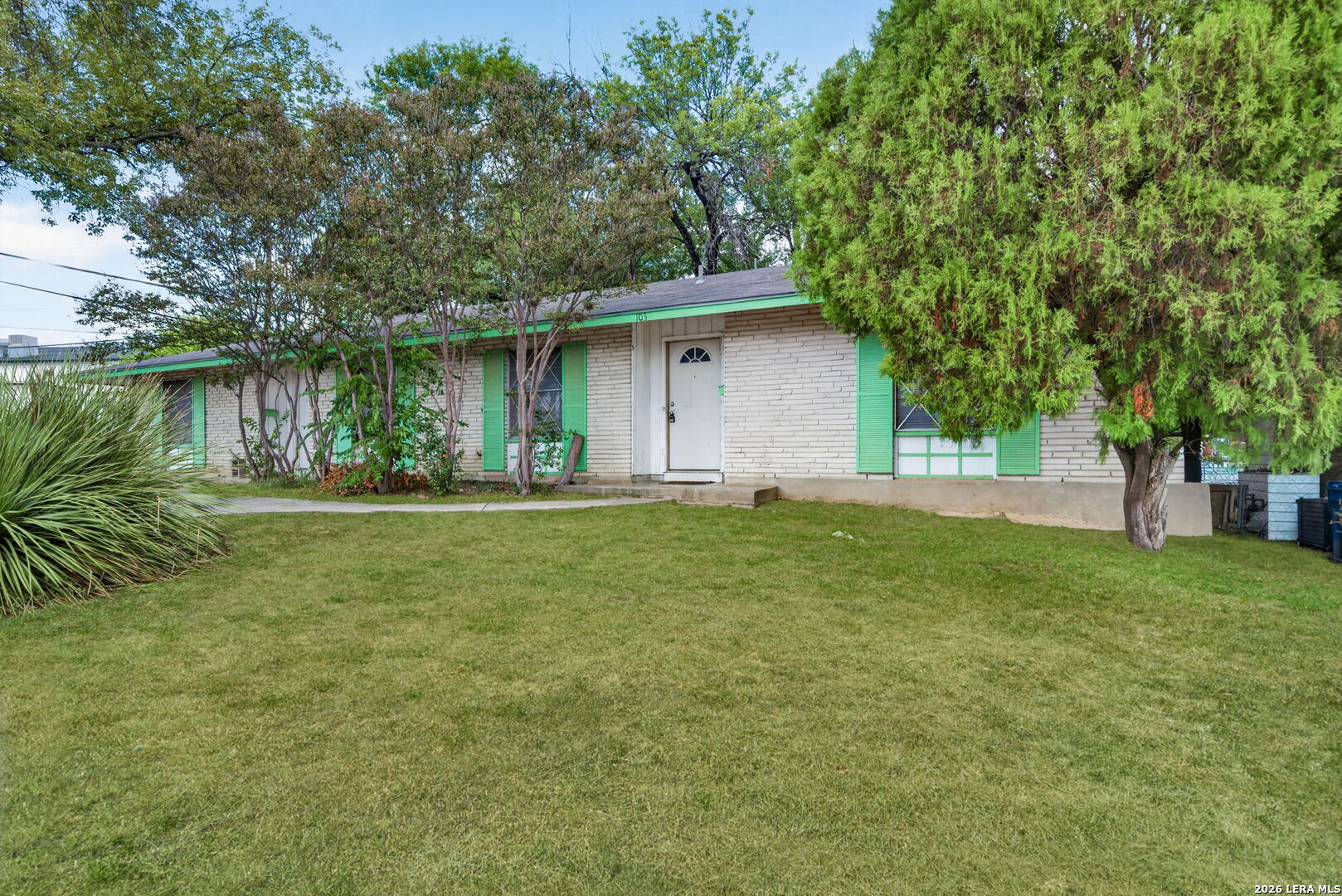 103 Brettonwood Drive San Antonio TX 78218