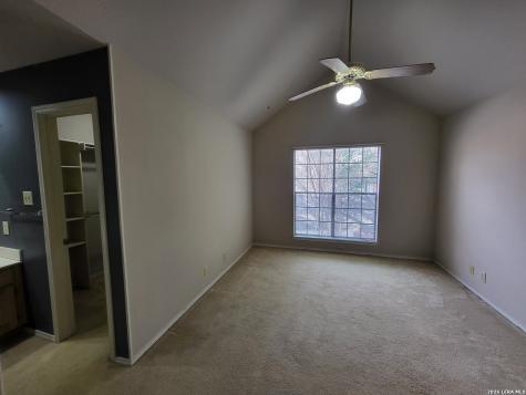 31 Chapel Hill San Antonio TX 78240