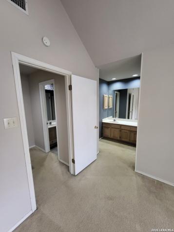 31 Chapel Hill San Antonio TX 78240
