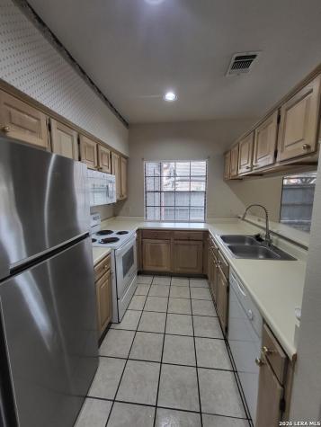 31 Chapel Hill San Antonio TX 78240
