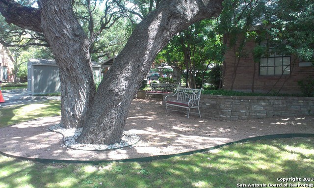 31 Chapel Hill San Antonio TX 78240
