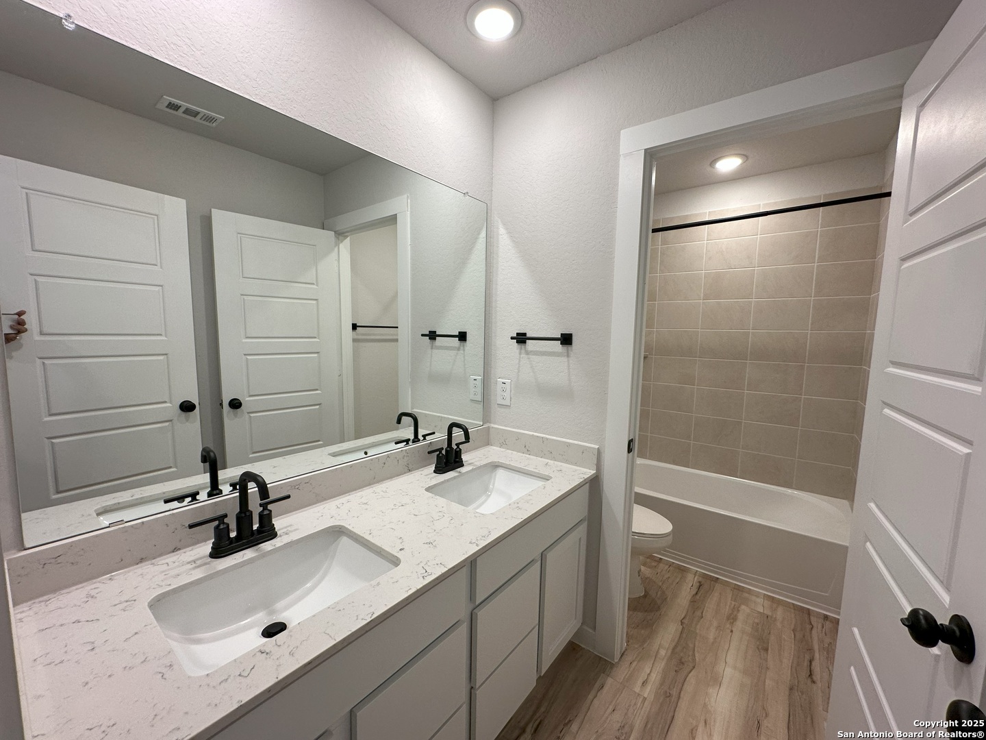 5935 Hausman Road San Antonio TX 78249