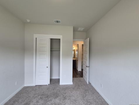 11321 Hollering Pass Schertz TX 78154
