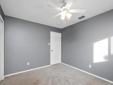 107 Venezia San Antonio TX 78253