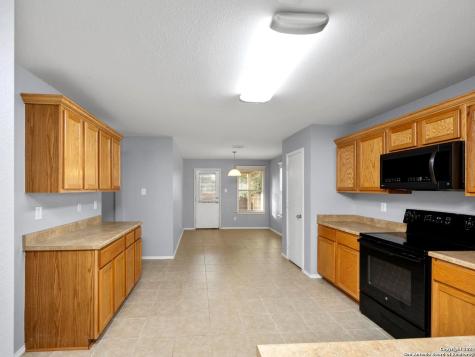 107 Venezia San Antonio TX 78253
