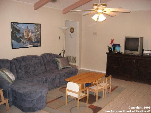 13835 Kingsbury Hill San Antonio TX 78217