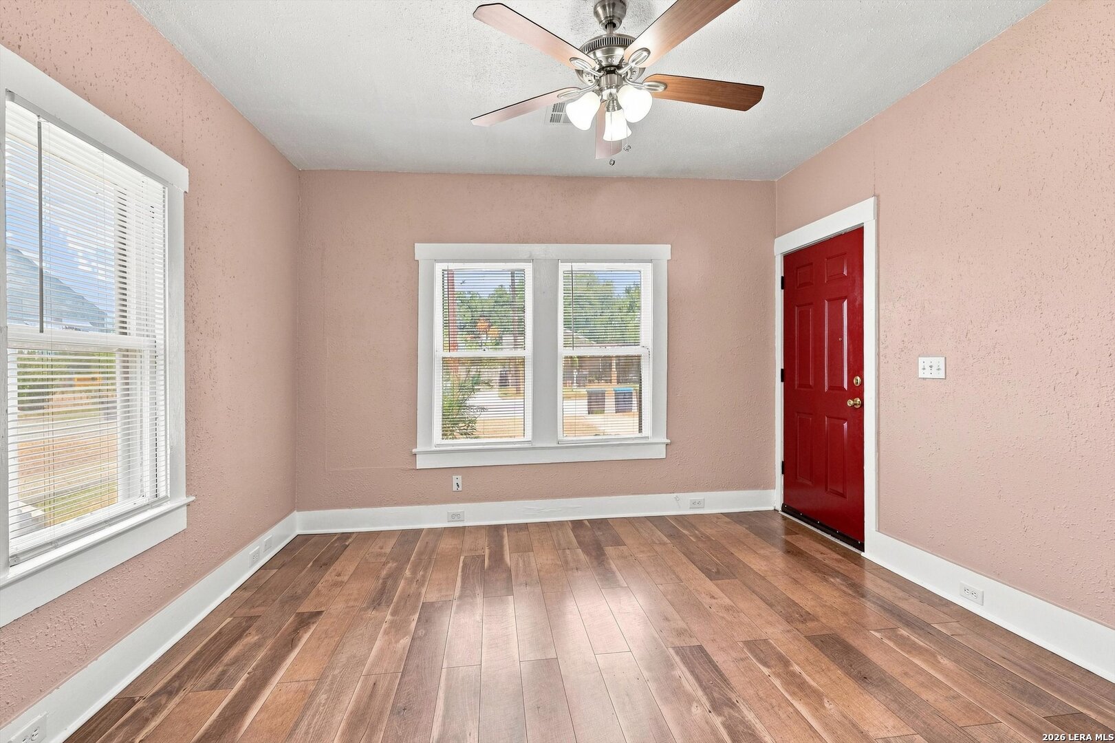 506 E Whittier Street San Antonio TX 78210