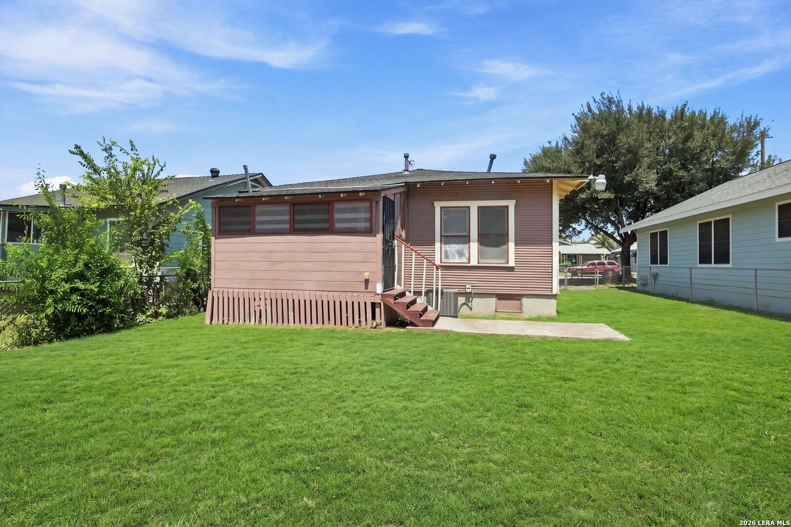 506 E Whittier Street San Antonio TX 78210