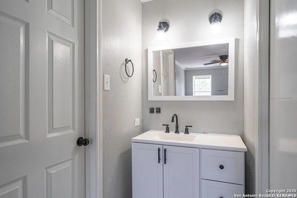 4515 Golf View Drive San Antonio TX 78223