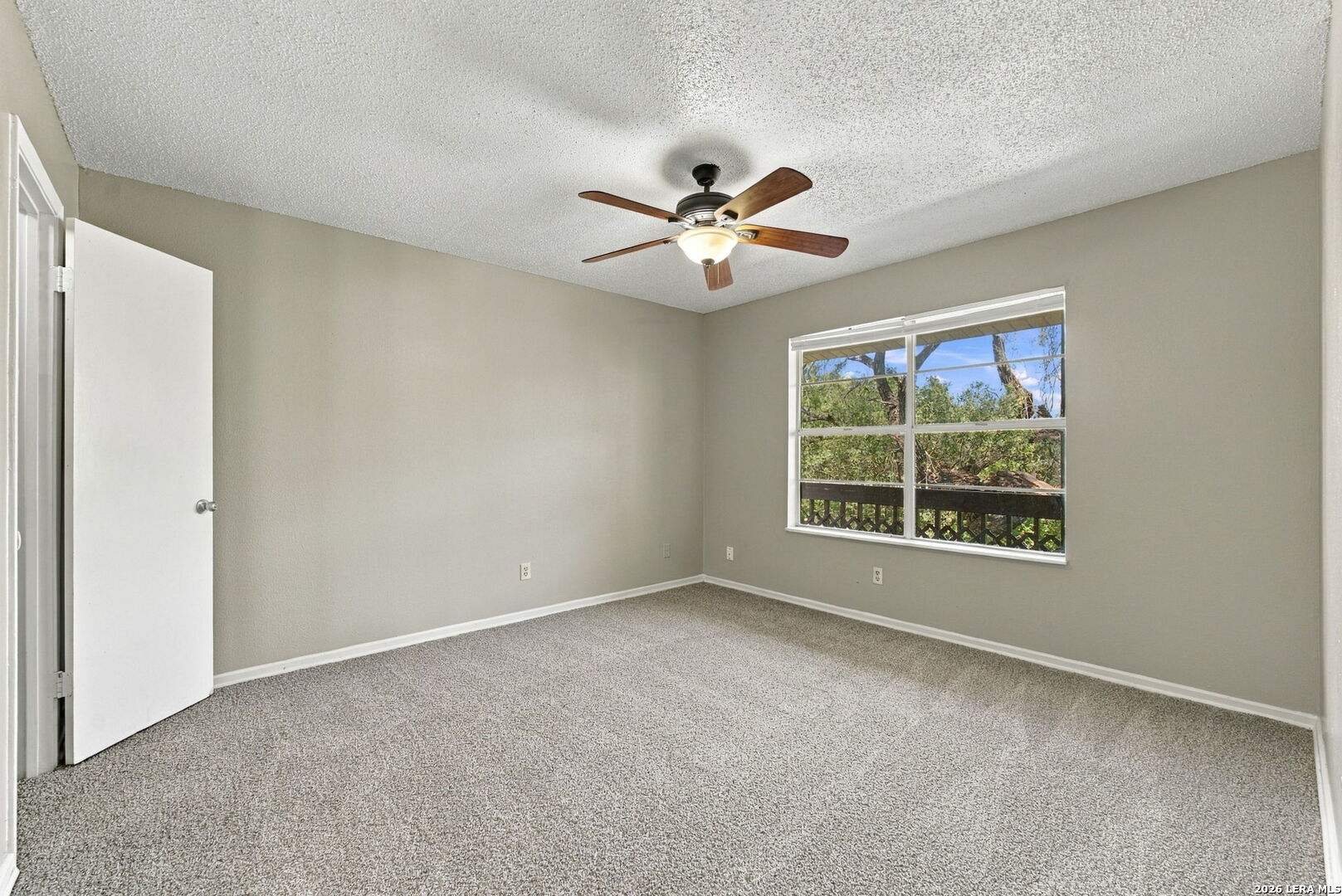 5823 Shadow Glen San Antonio TX 78240