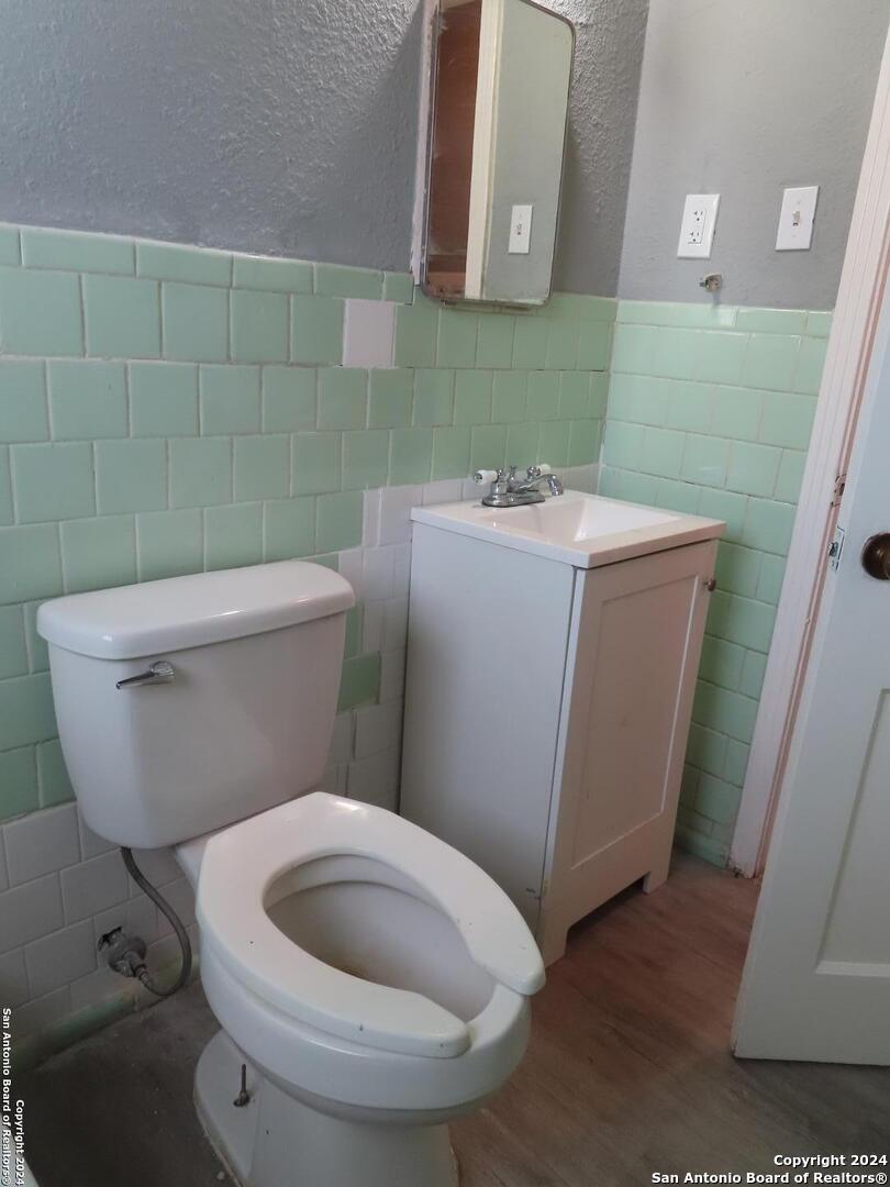 331 Westminster San Antonio TX 78228