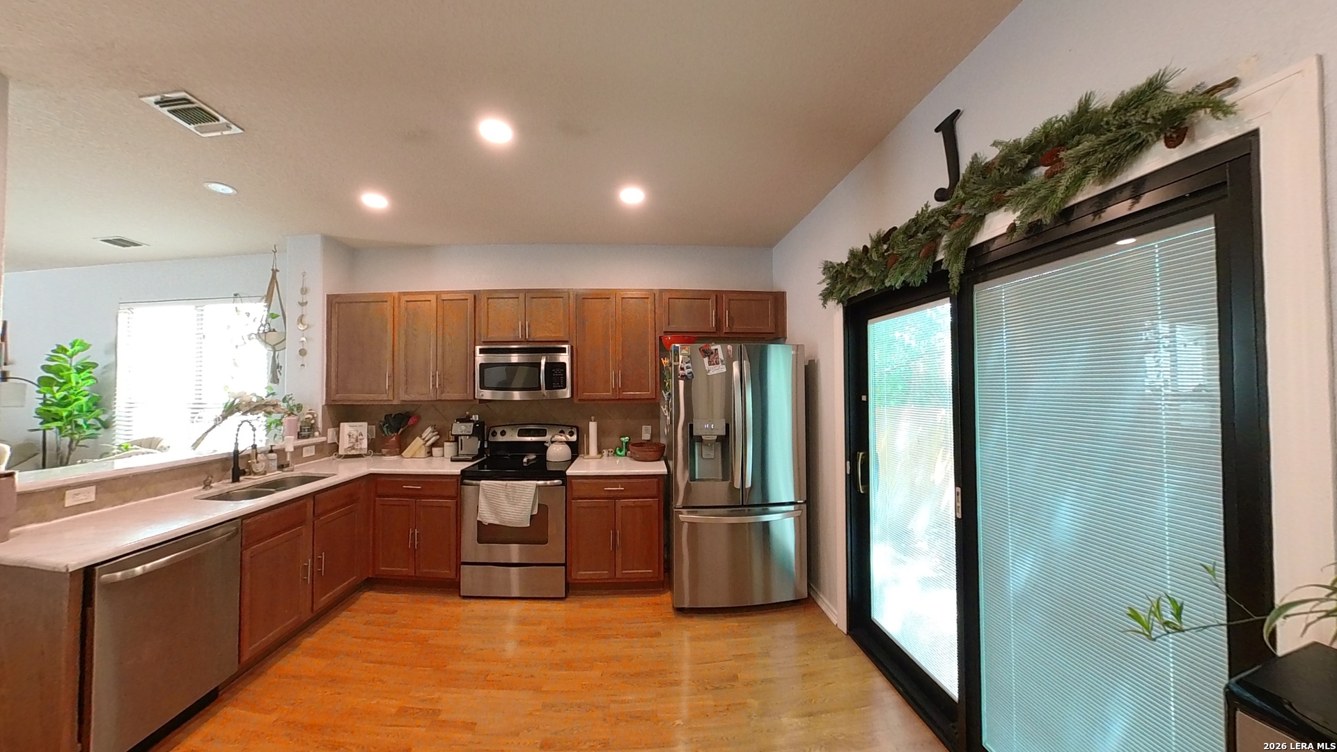 6102 S Jolie San Antonio TX 78240