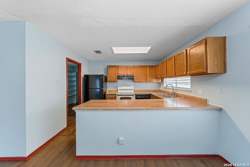 7919 Wayside Trail San Antonio TX 78244