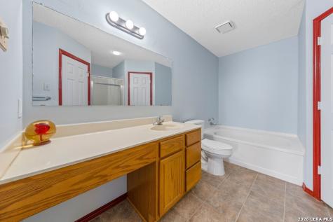 7919 Wayside Trail San Antonio TX 78244