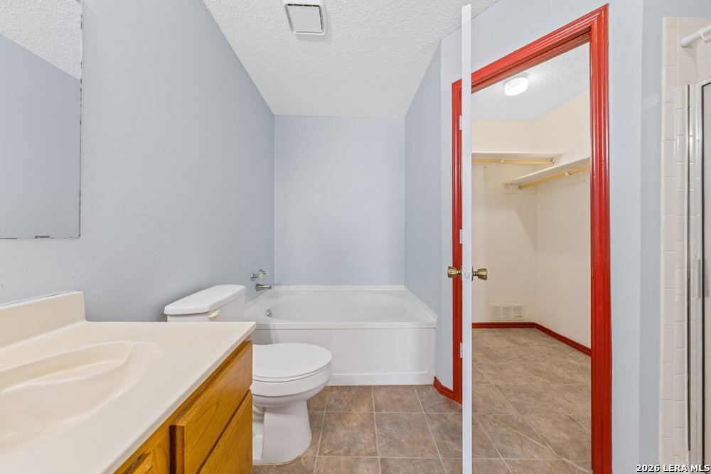 7919 Wayside Trail San Antonio TX 78244