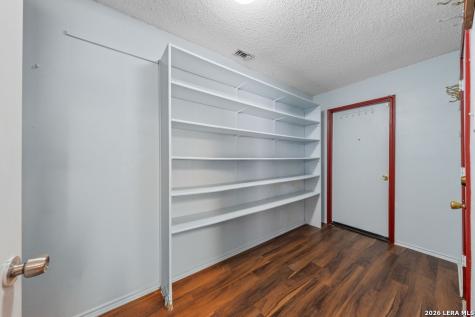 7919 Wayside Trail San Antonio TX 78244