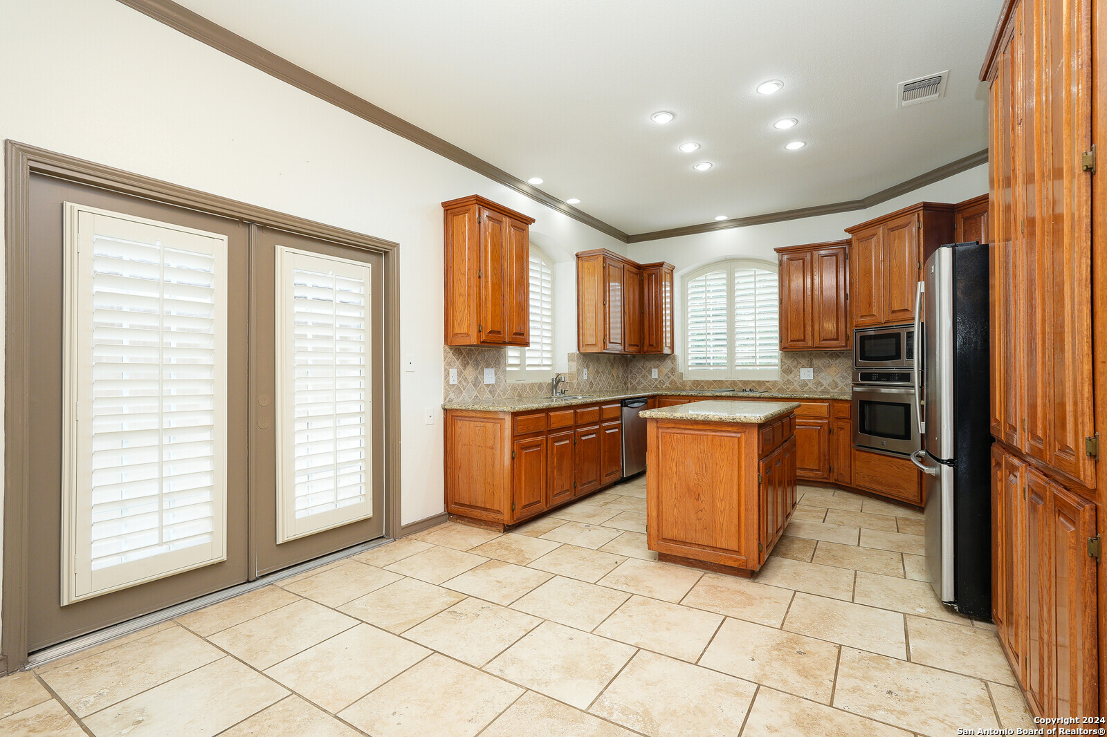 19206 E Birdsong San Antonio TX 78258