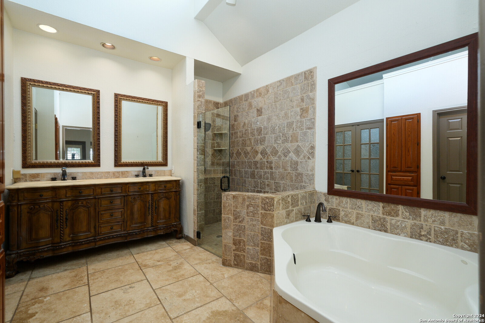 19206 E Birdsong San Antonio TX 78258