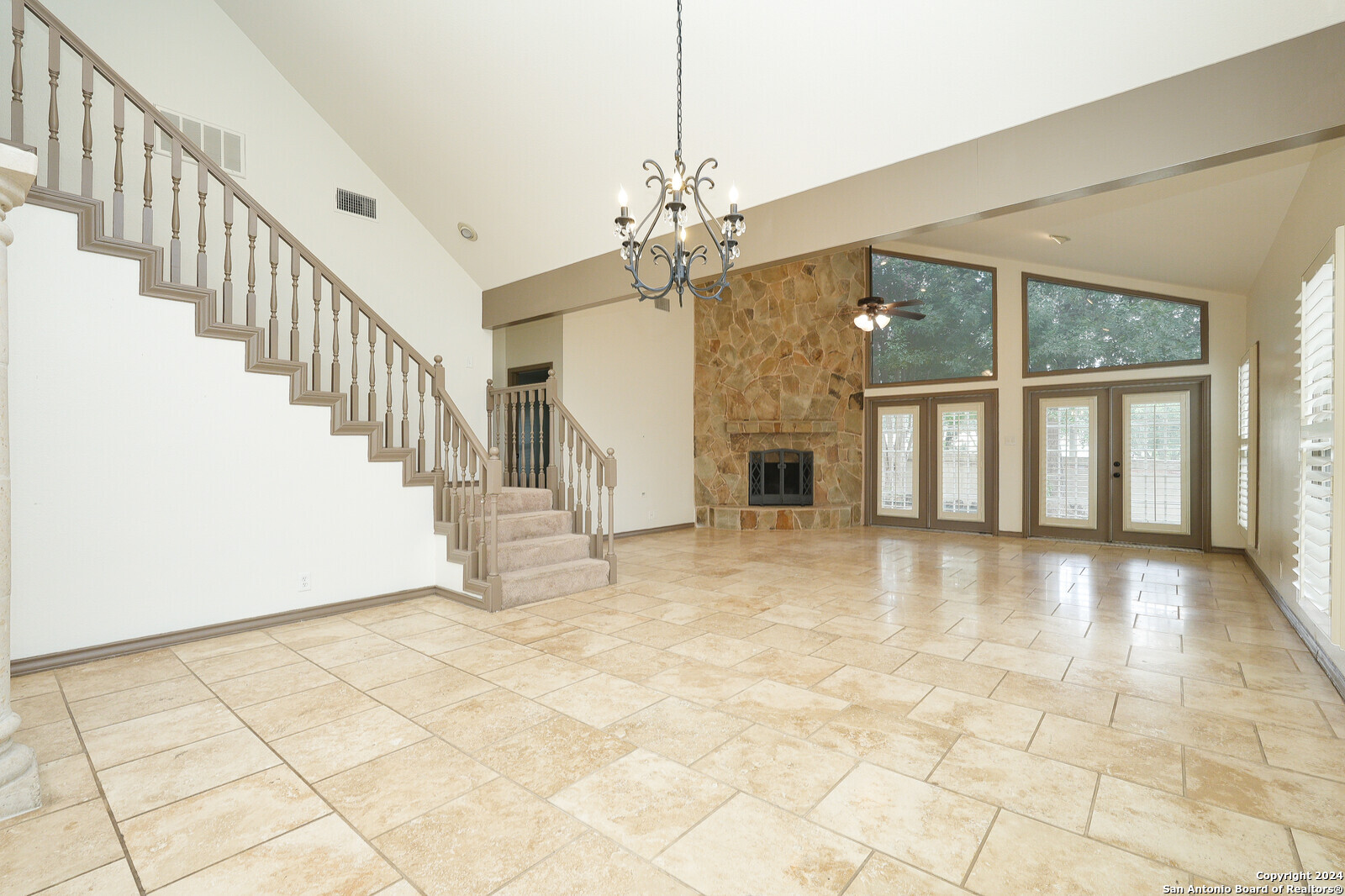 19206 E Birdsong San Antonio TX 78258