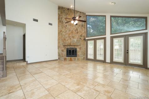 19206 E Birdsong San Antonio TX 78258