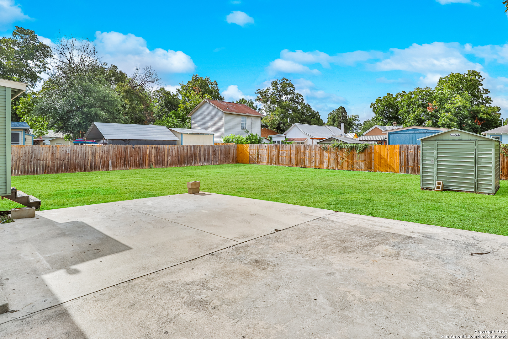 858 Steves Avenue San Antonio TX 78210