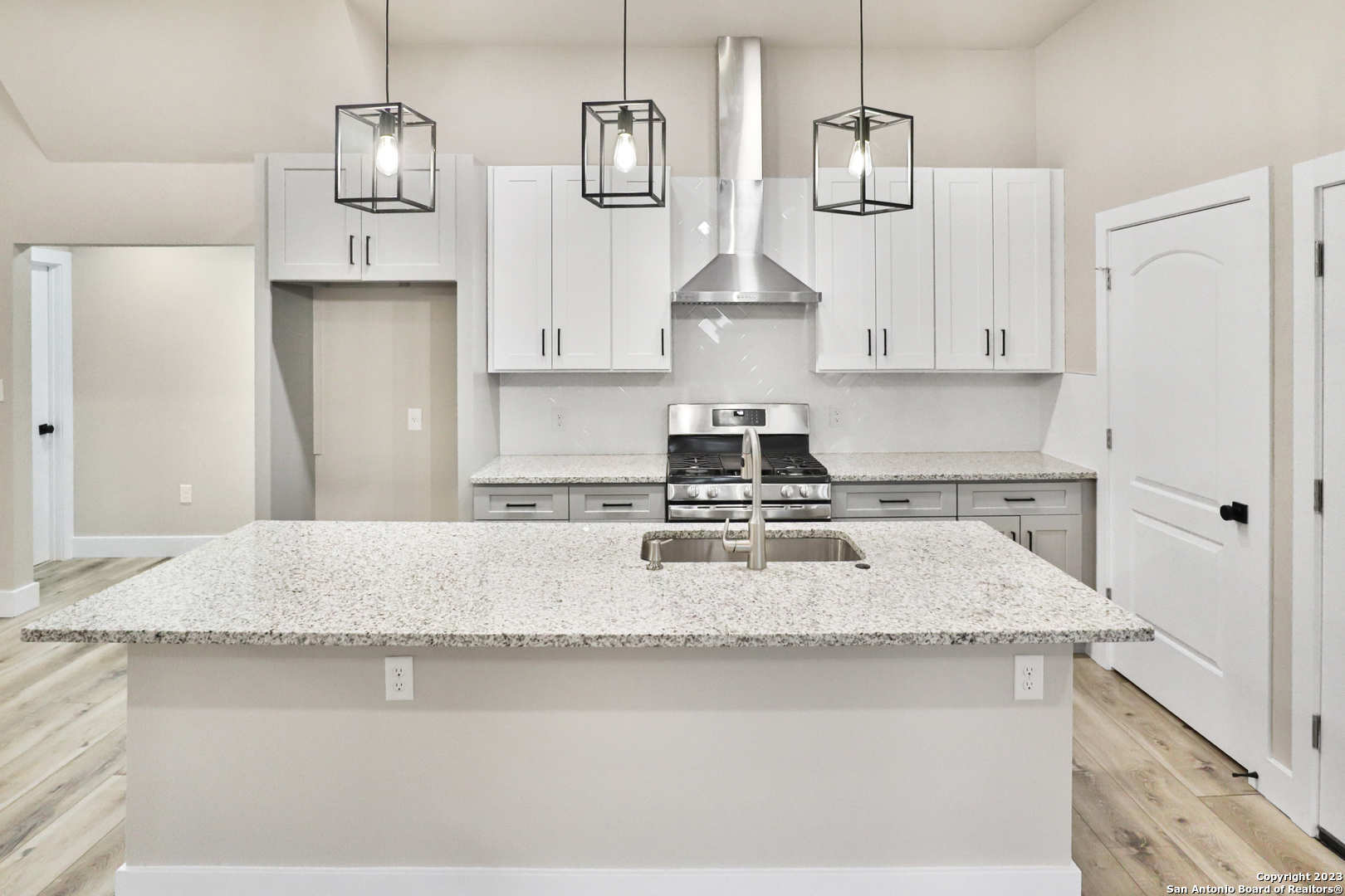 858 Steves Avenue San Antonio TX 78210
