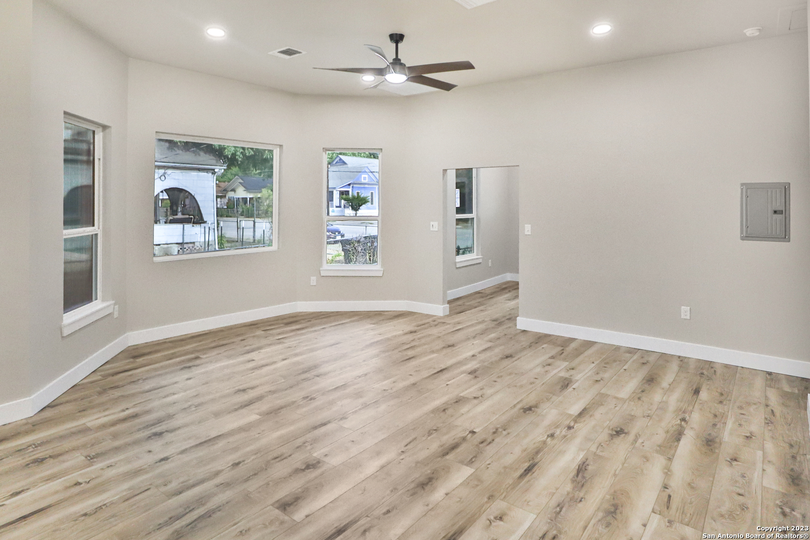 858 Steves Avenue San Antonio TX 78210