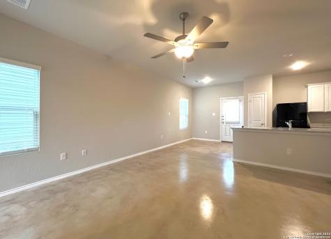 7926 Dial Ike Drive San Antonio TX 78218