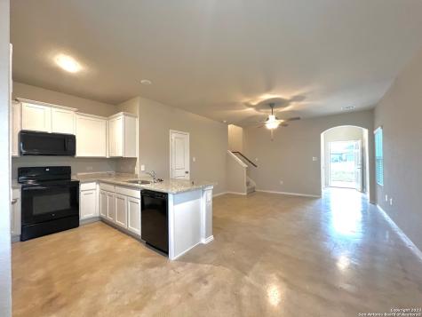 7926 Dial Ike Drive San Antonio TX 78218