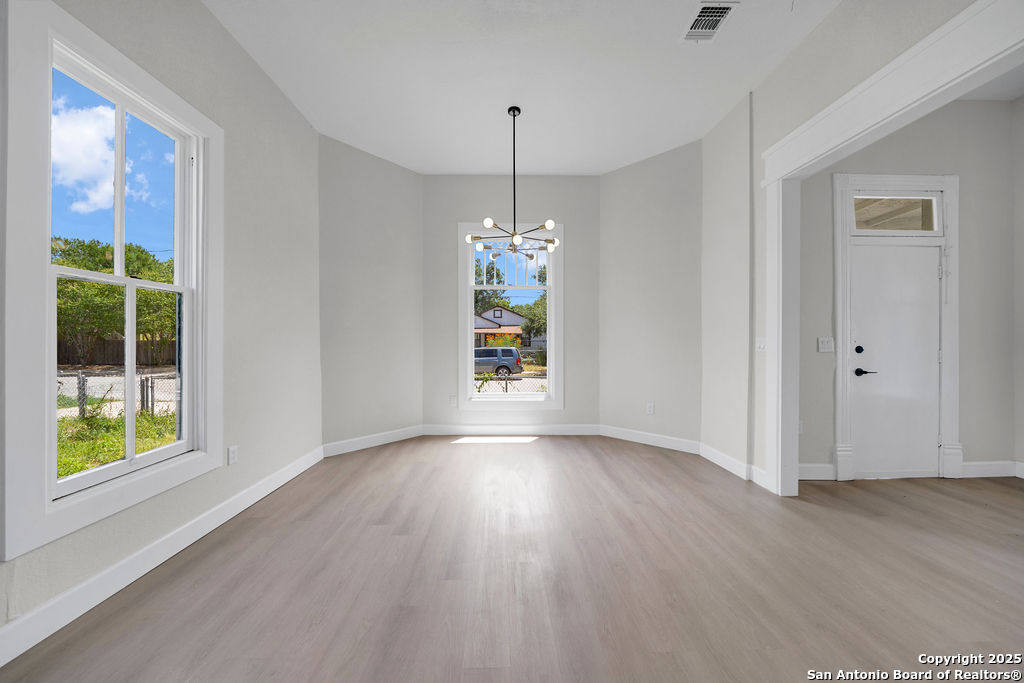 1219 Muncey San Antonio TX 78208