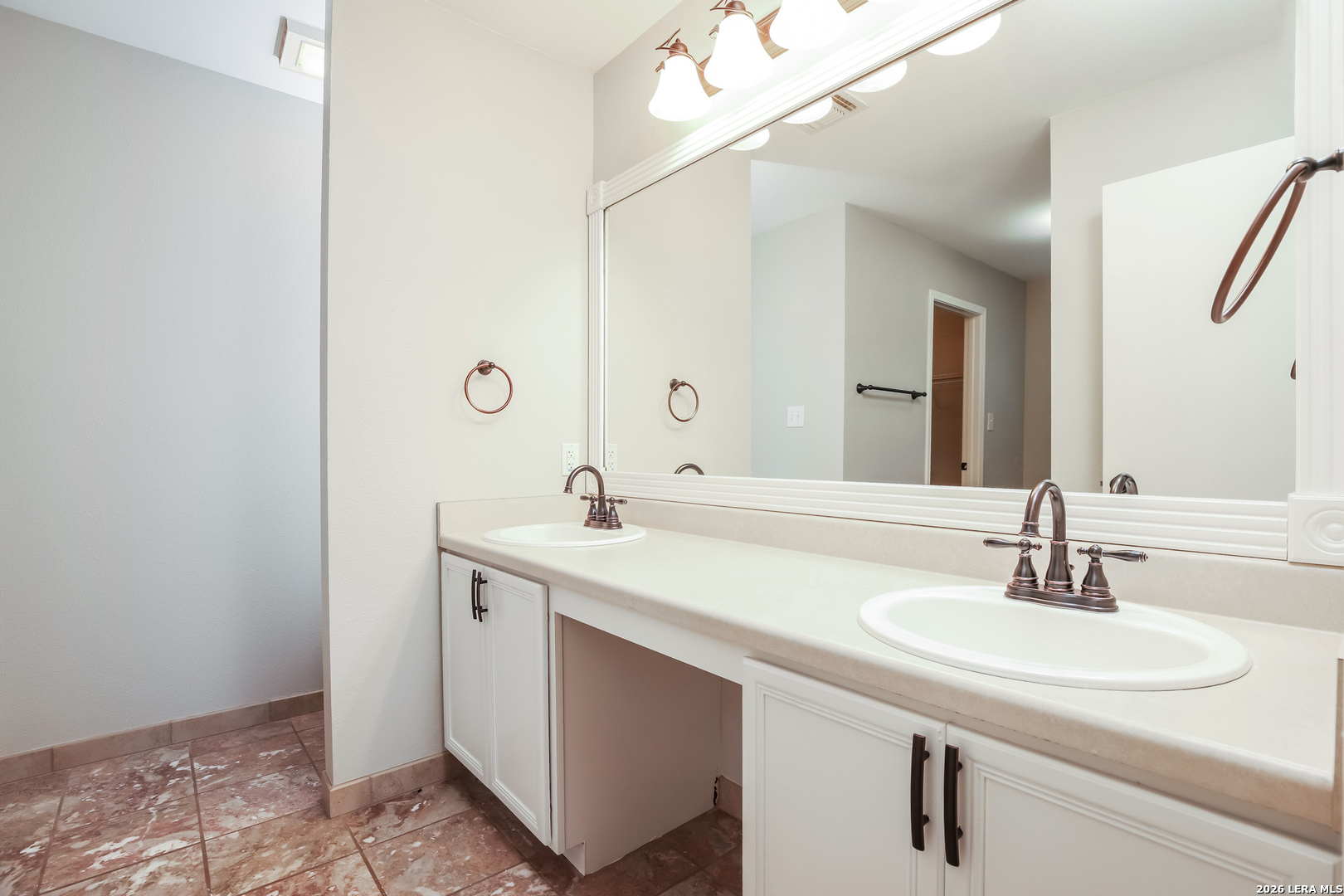 3438 Columbia Cibolo TX 78108