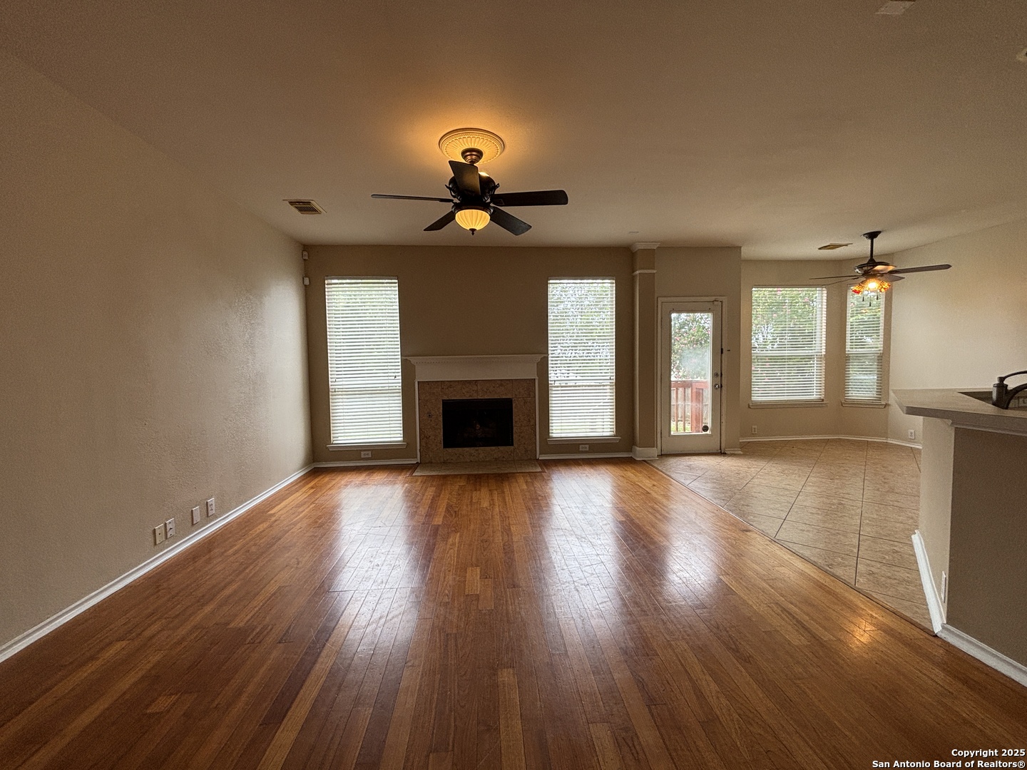 21511 Rio Comal San Antonio TX 78259
