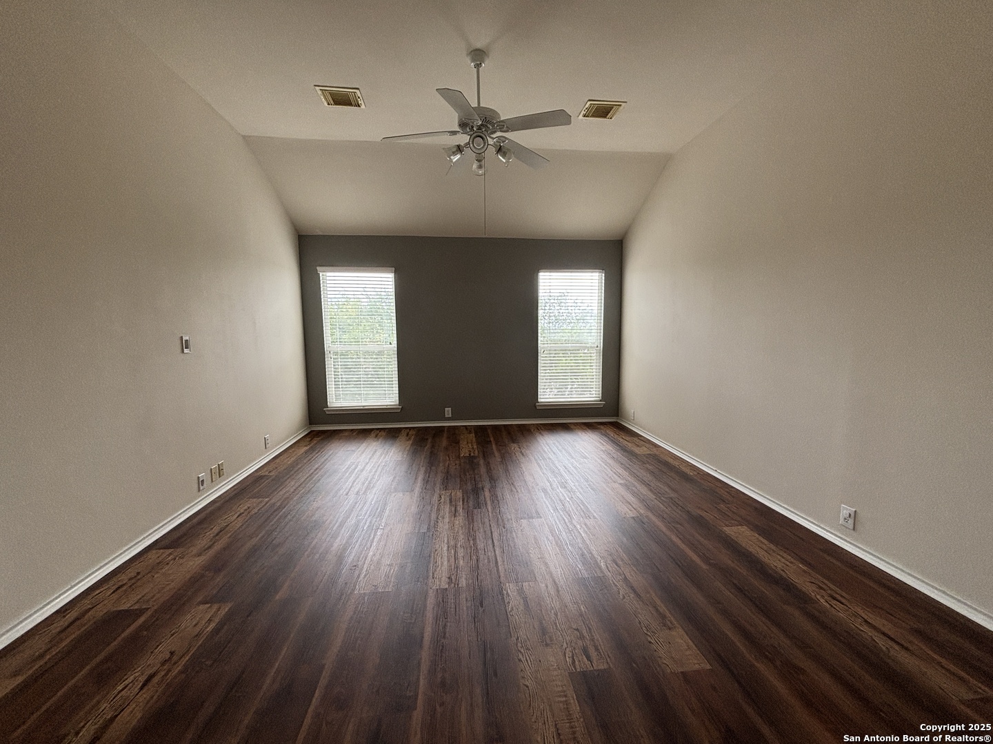 21511 Rio Comal San Antonio TX 78259