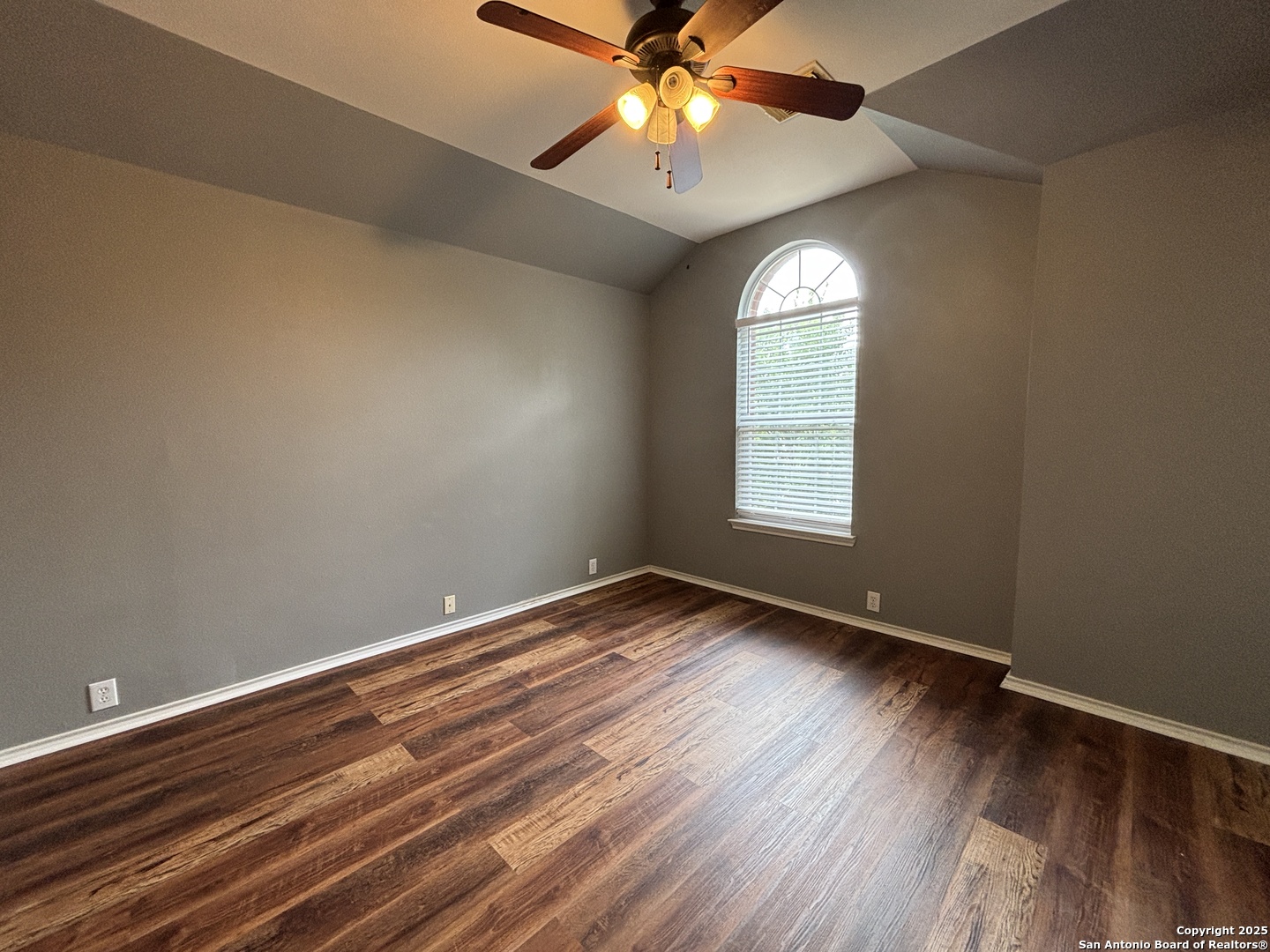 21511 Rio Comal San Antonio TX 78259