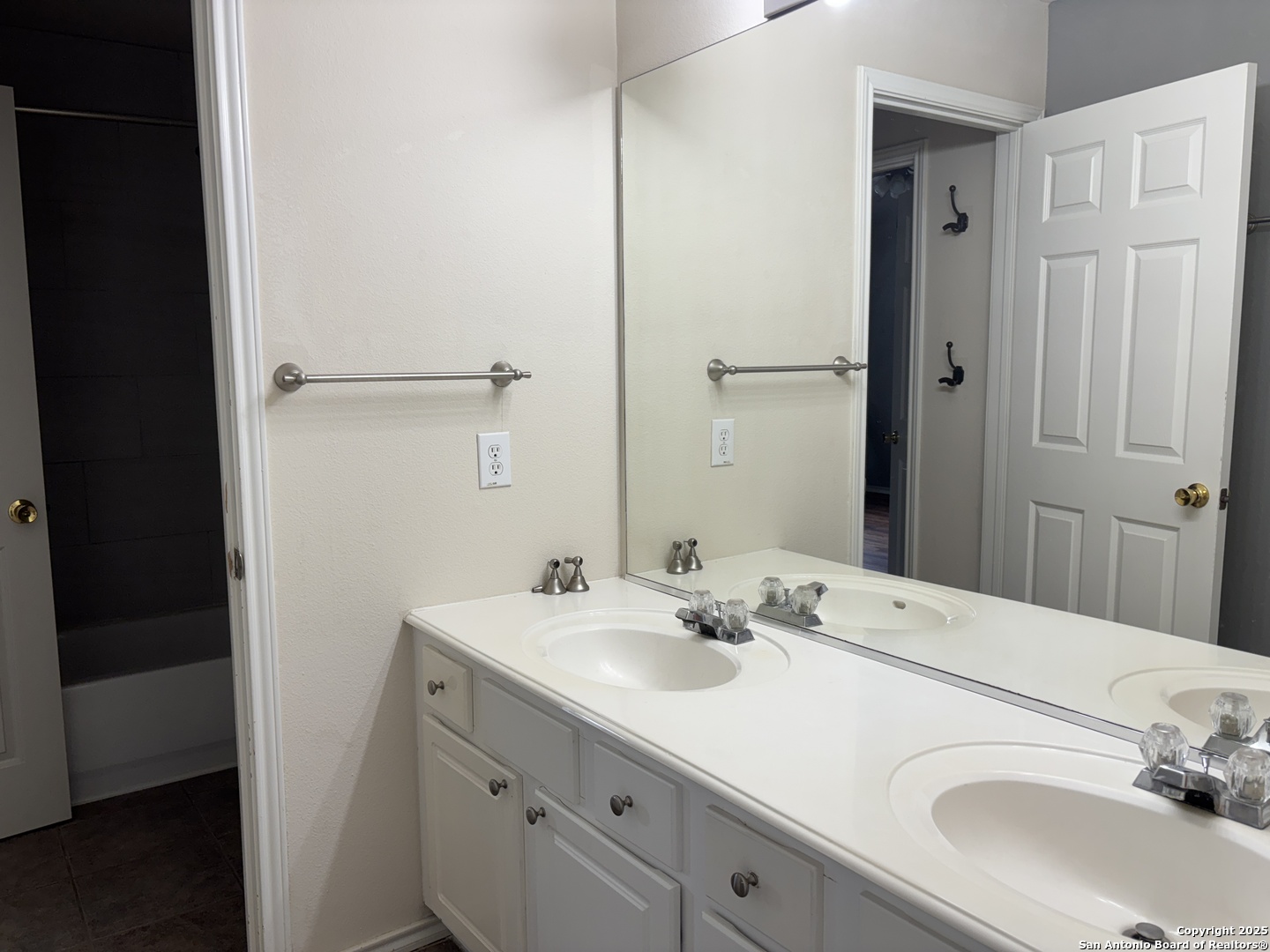 21511 Rio Comal San Antonio TX 78259