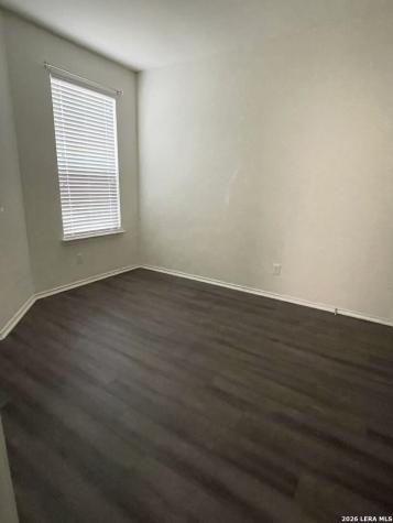 513 Dusty Emerald Universal City TX 78148