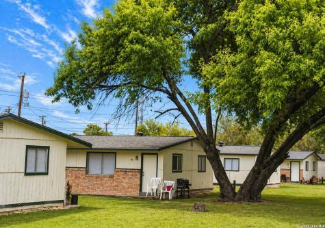 144 W Villaret Boulevard San Antonio TX 78221
