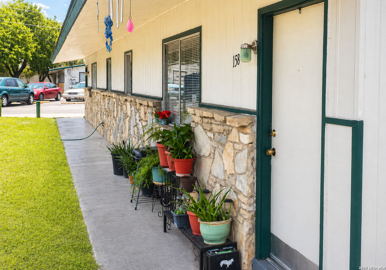 144 W Villaret Boulevard San Antonio TX 78221