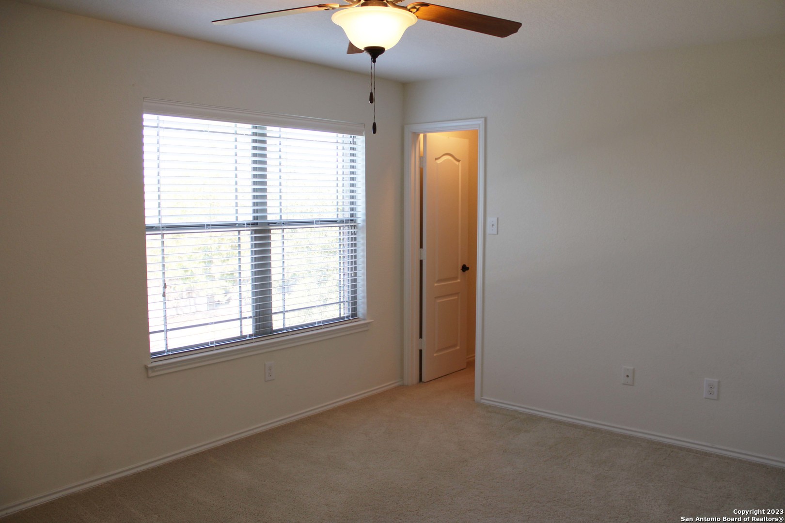 2814 Dusseldorf San Antonio TX 78230