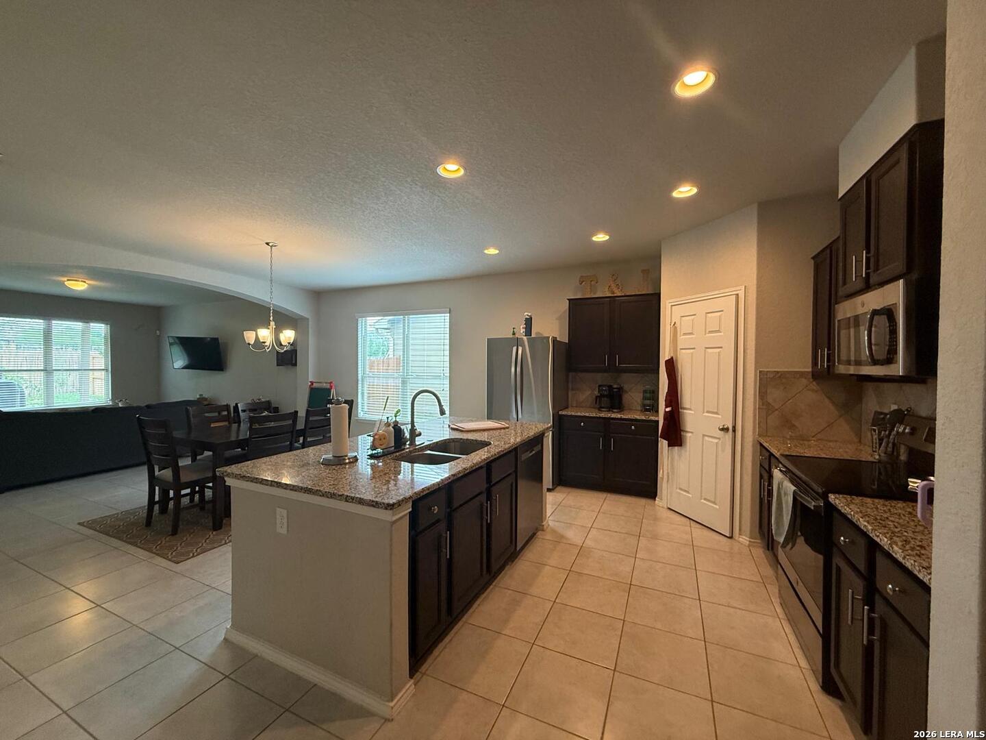 5703 Acacia Farm San Antonio TX 78244