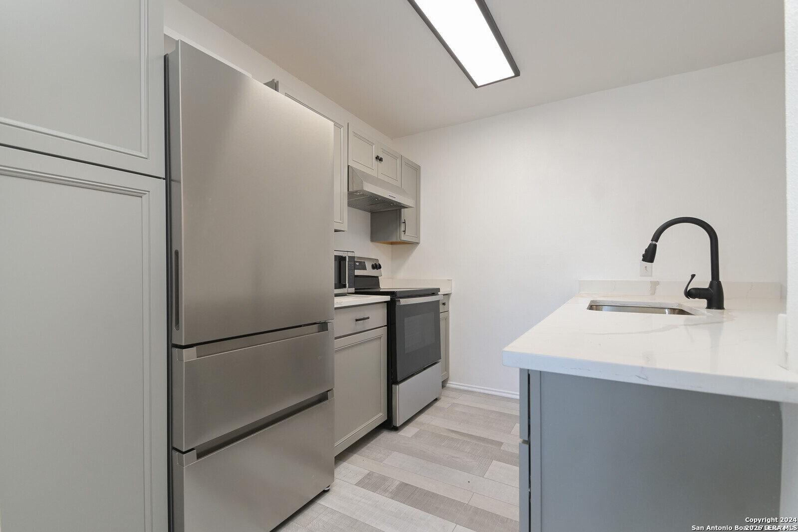 10527 Perrin Beitel San Antonio TX 78217