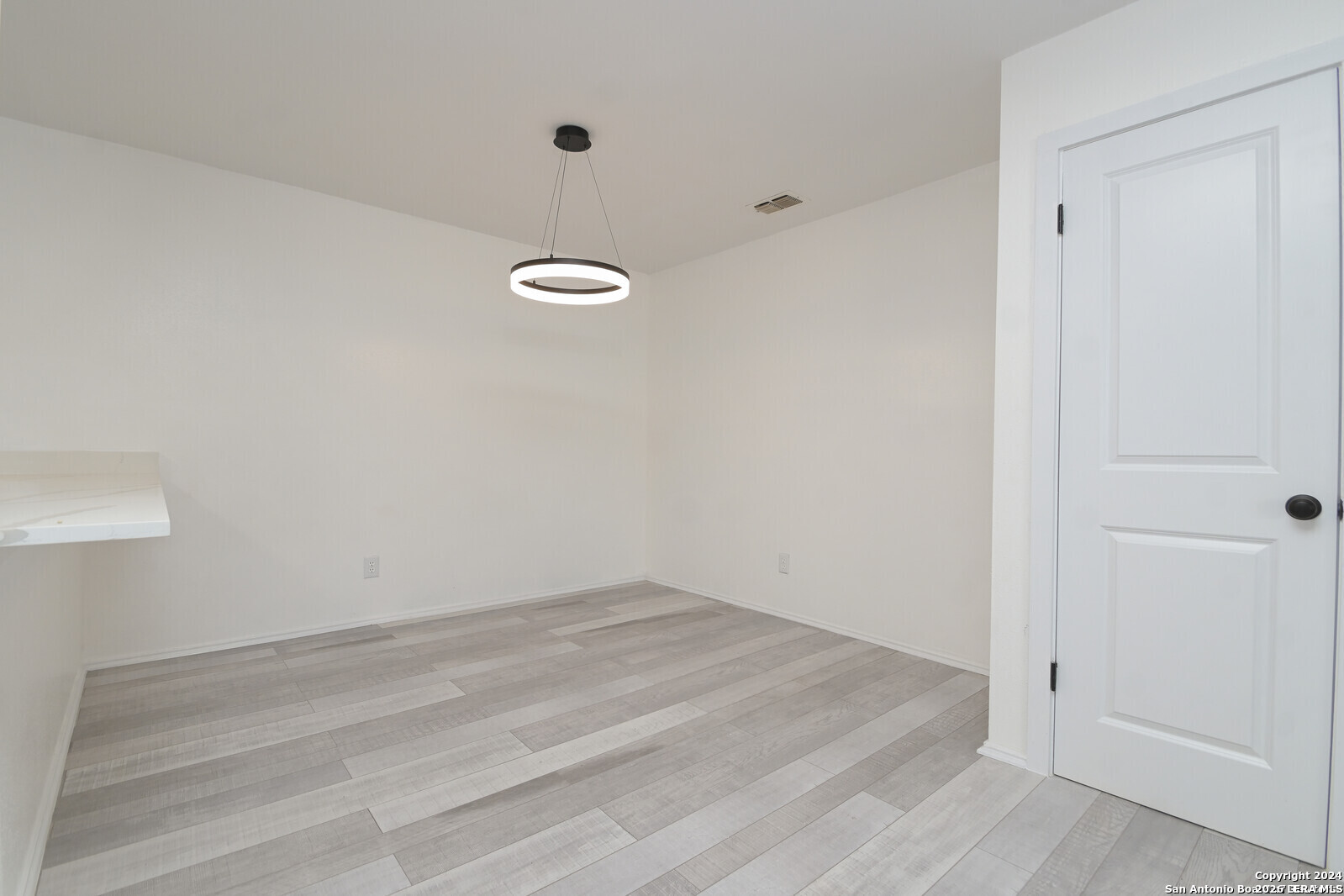 10527 Perrin Beitel San Antonio TX 78217