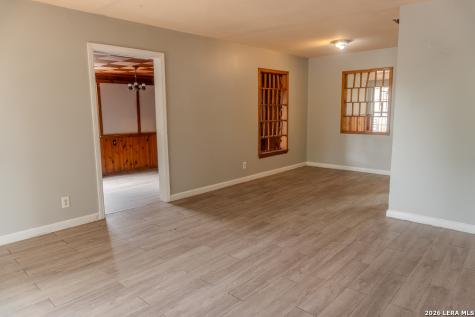 341 Longview San Antonio TX 78220